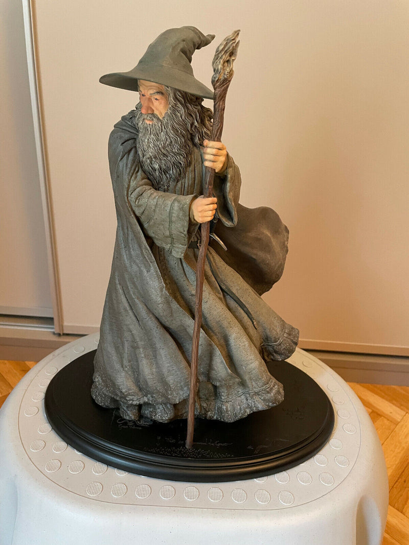 Weta - Hobbit Gandalf The Grey Figurine 34cm