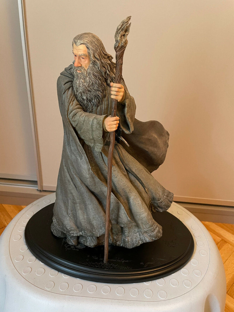 Weta - Hobbit Gandalf The Grey Figurine 34cm