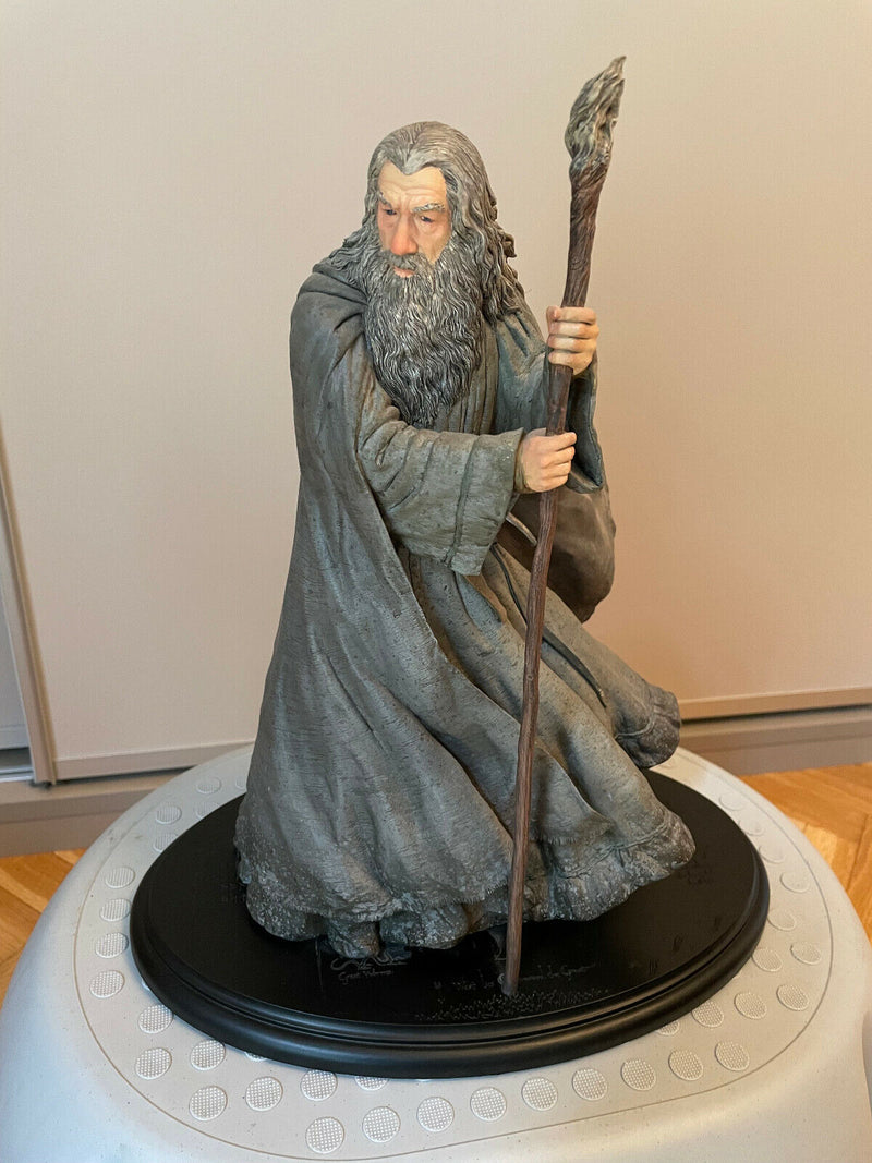 Weta - Hobbit Gandalf The Grey Figurine 34cm