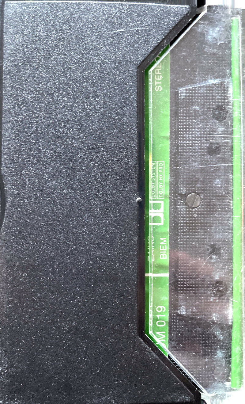 Suzanne Vega Cassette Solitude Standing