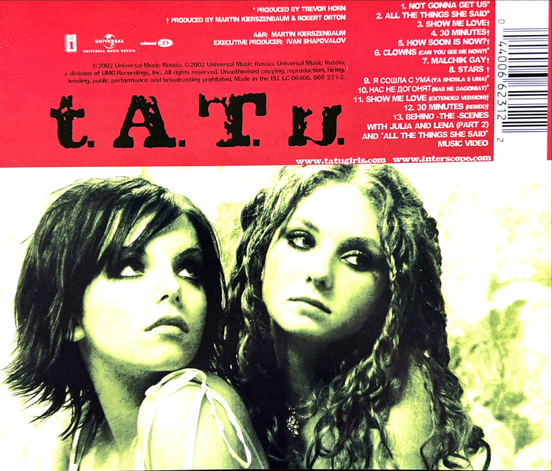 a magazine cover with two women looking at the camera